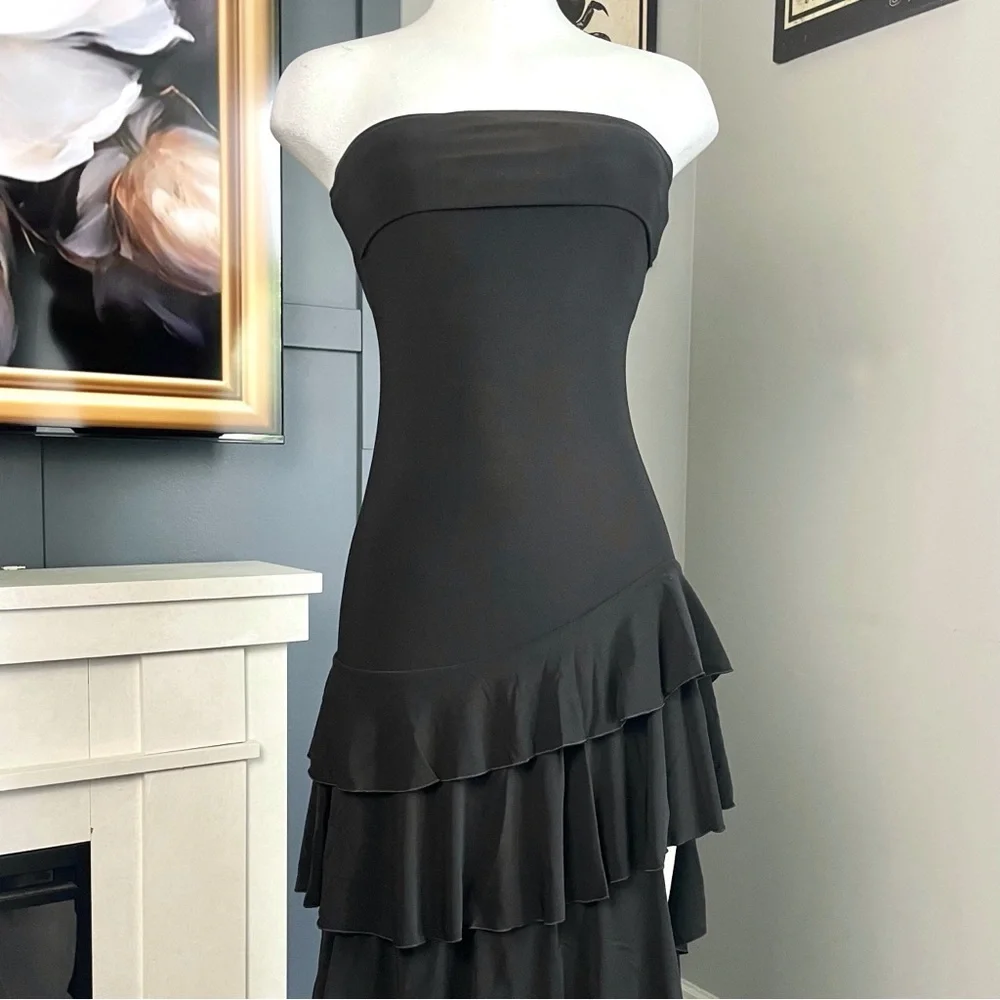 Black Strapless Ruffled Evening Gown - Picture 5 of 5